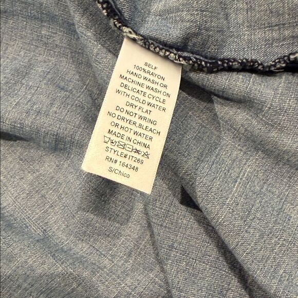 First Love shacket / shirt with Rhinestone FRINGE on back ! Like new size small - Picture 9 of 10